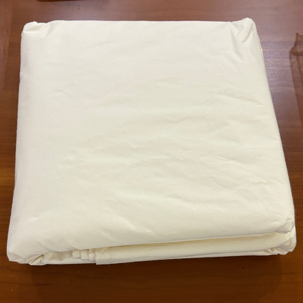 Martha Stewart Cream Cotton 4 curtain panels. NEW and Soft Neutral. W 43”, L 90”